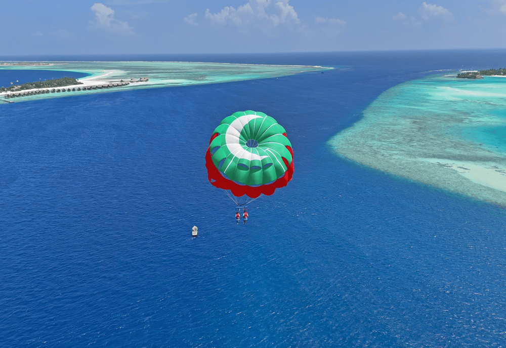 Holiday Inn Resort Kandooma Maldives — photo 10